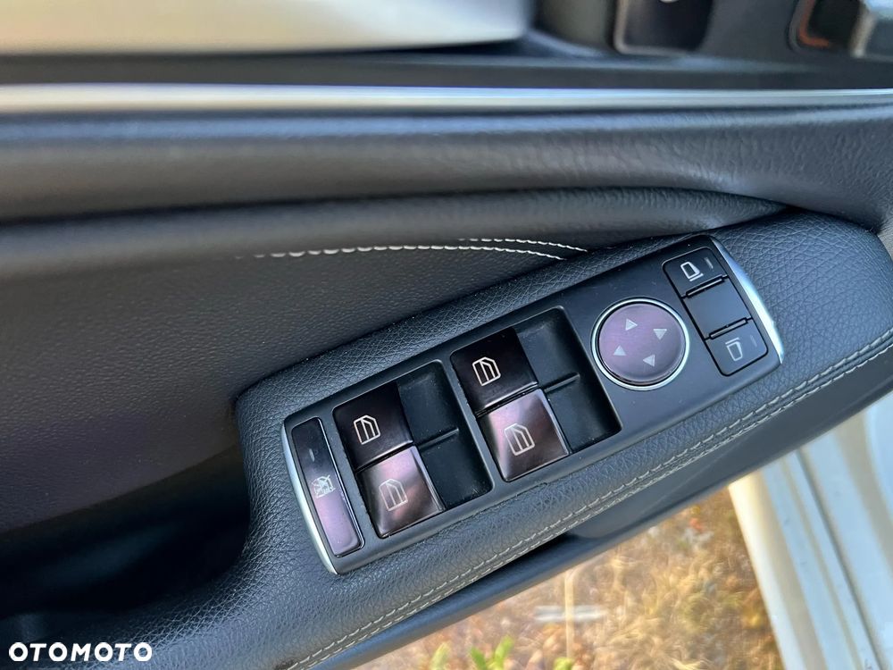 Mercedes-Benz CLA 250 7G-DCT AMG Line - 18