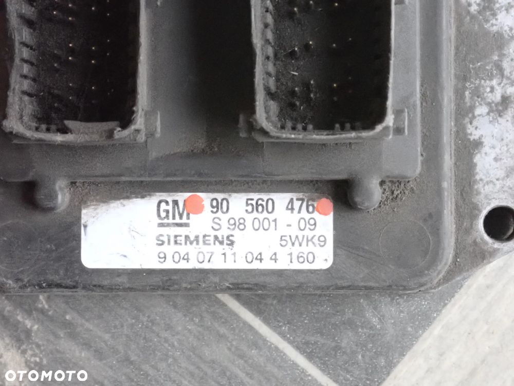 OPEL VECTRA G KOMPUTER SILNIKA 90560476 - 3