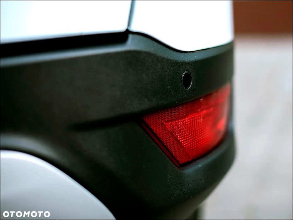 Ford Kuga - 12