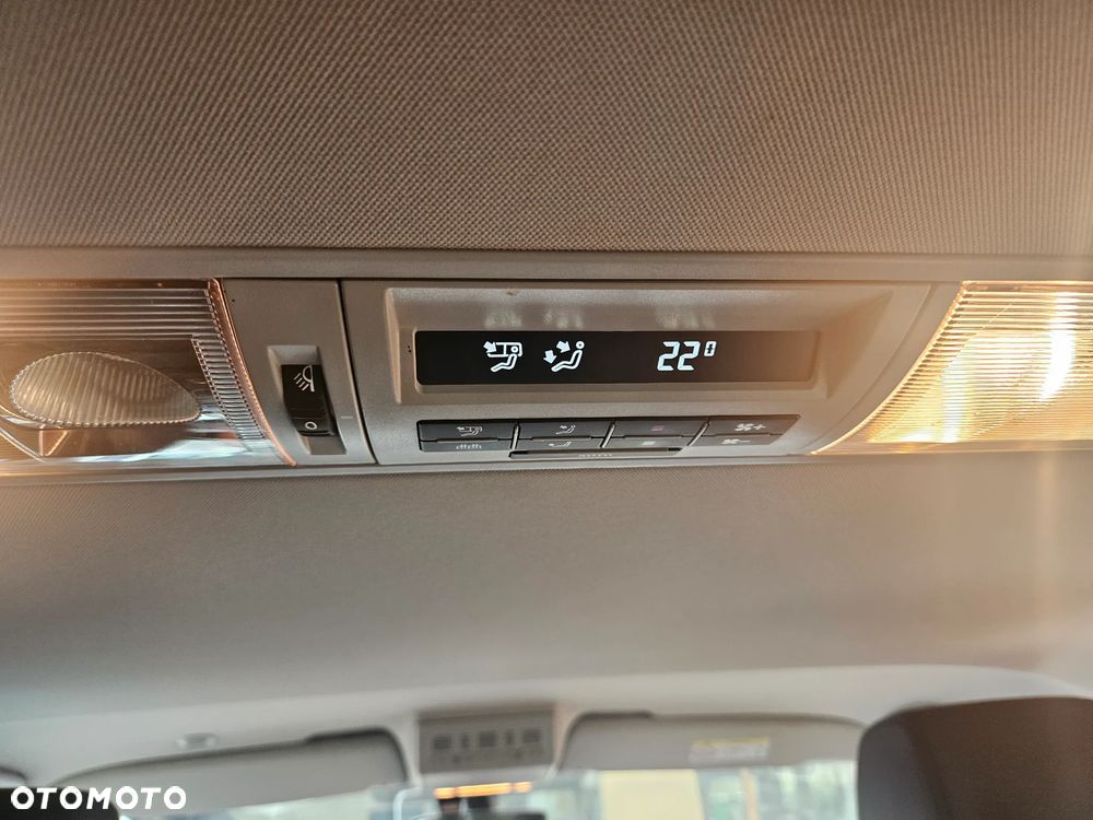 Volkswagen Multivan 2.0 BiTDI L1 Business DSG - 36