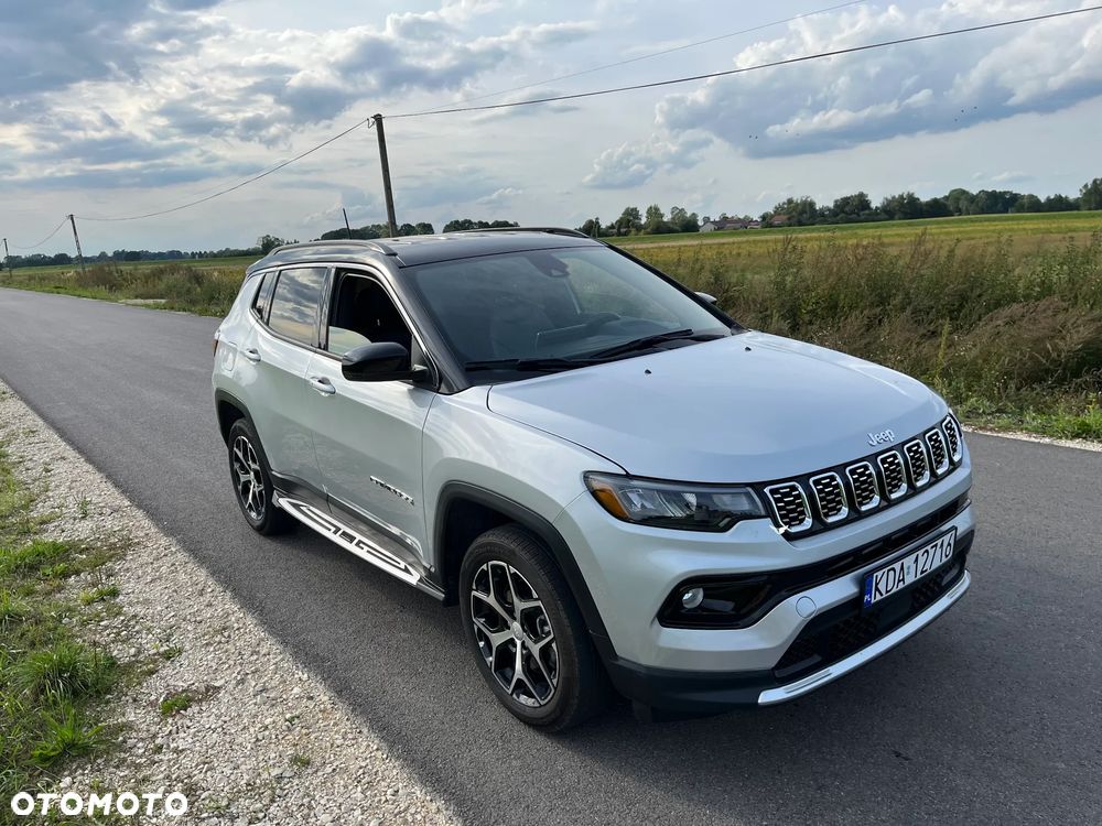 Jeep Compass - 4