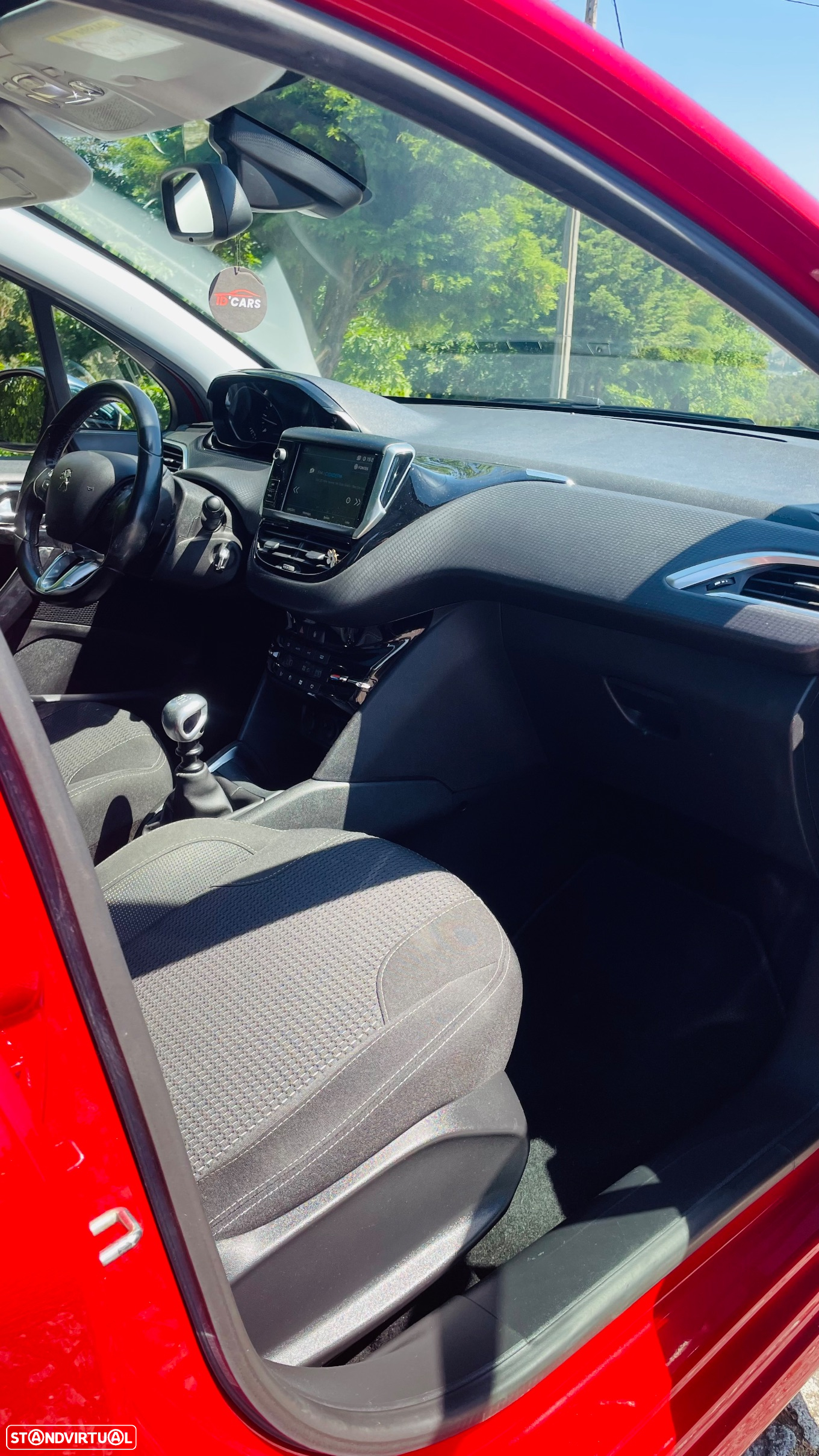 Peugeot 208 1.5 BlueHDi Allure - 20