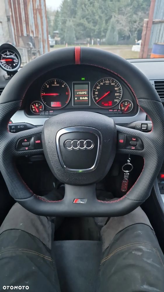 Audi A4 - 6