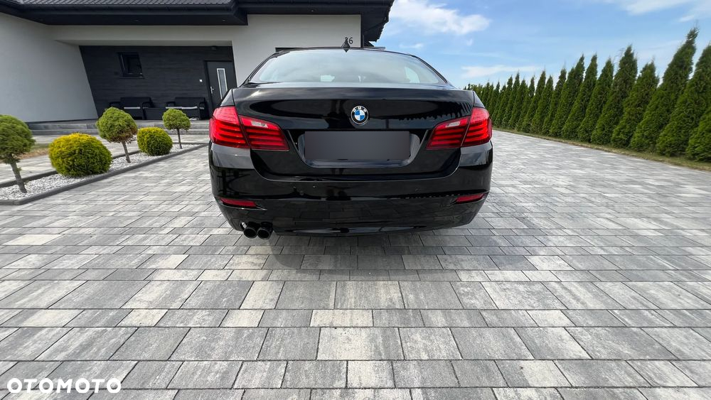 BMW Seria 5 518d - 19