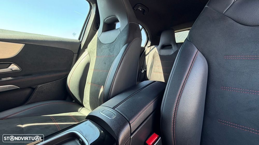 Mercedes-Benz A 250 e AMG Line - 46