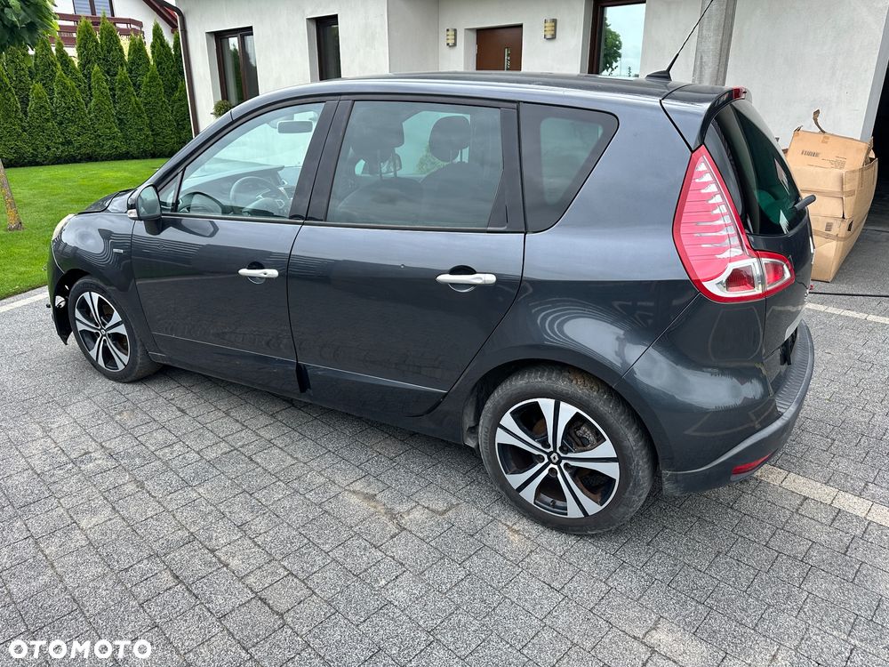 Renault Scenic 1.6dCi Energy Bose Edition - 3