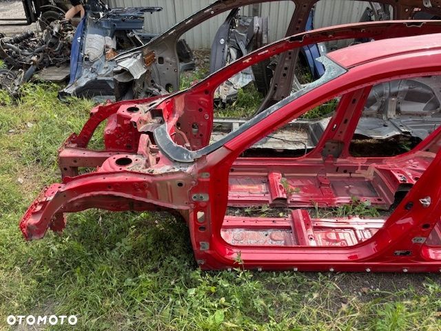 HONDA CIVIC X HATCHBACK LEWY PRÓG PODŁUŻNICA ĆWIARTKA BOK BŁOTNIK SŁUPEK - 1