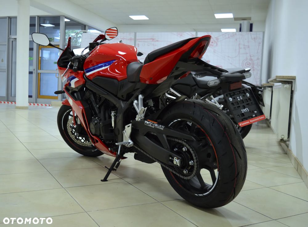 Honda CBR - 4