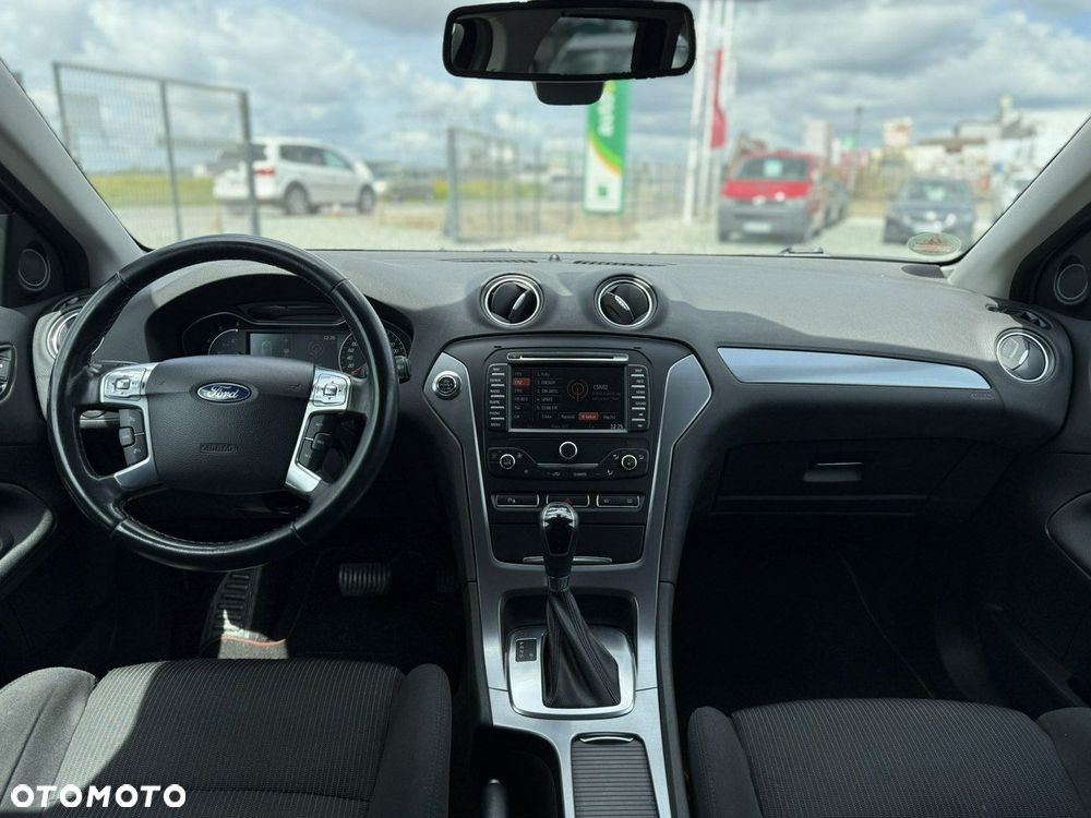 Ford Mondeo 2.0 TDCI Business Edition - 12