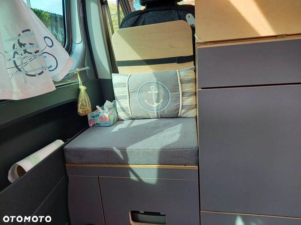Renault Trafic - 27