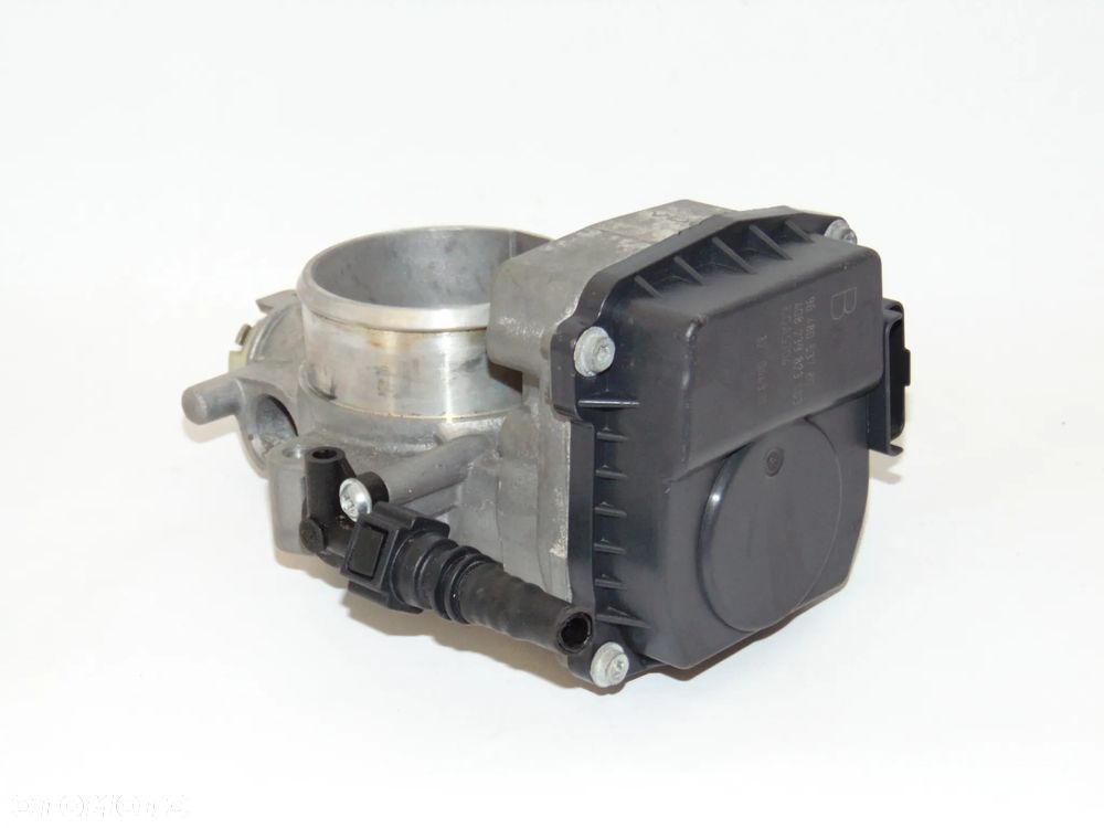Przepustnica 9648053780 Citroen C4 C5 C8 Peugeot 307 407 607 807 1.8 2.0 - 4
