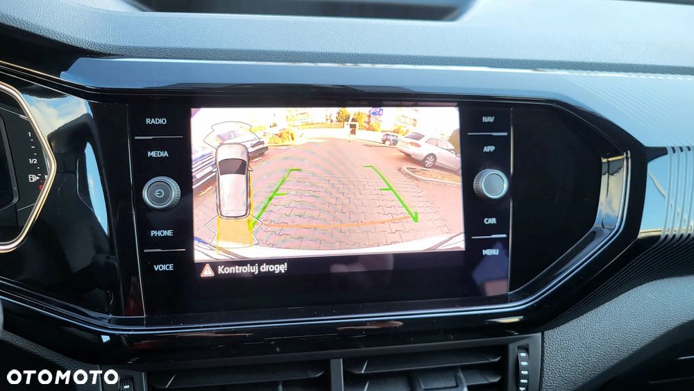 Volkswagen T-Cross 1.0 TSI Style DSG - 21