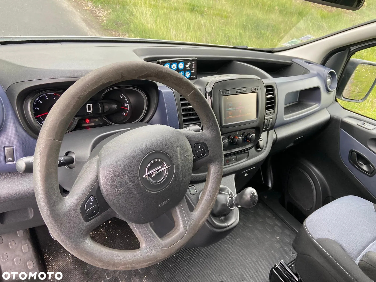 Opel Ambulans Karetka vivaro - 22