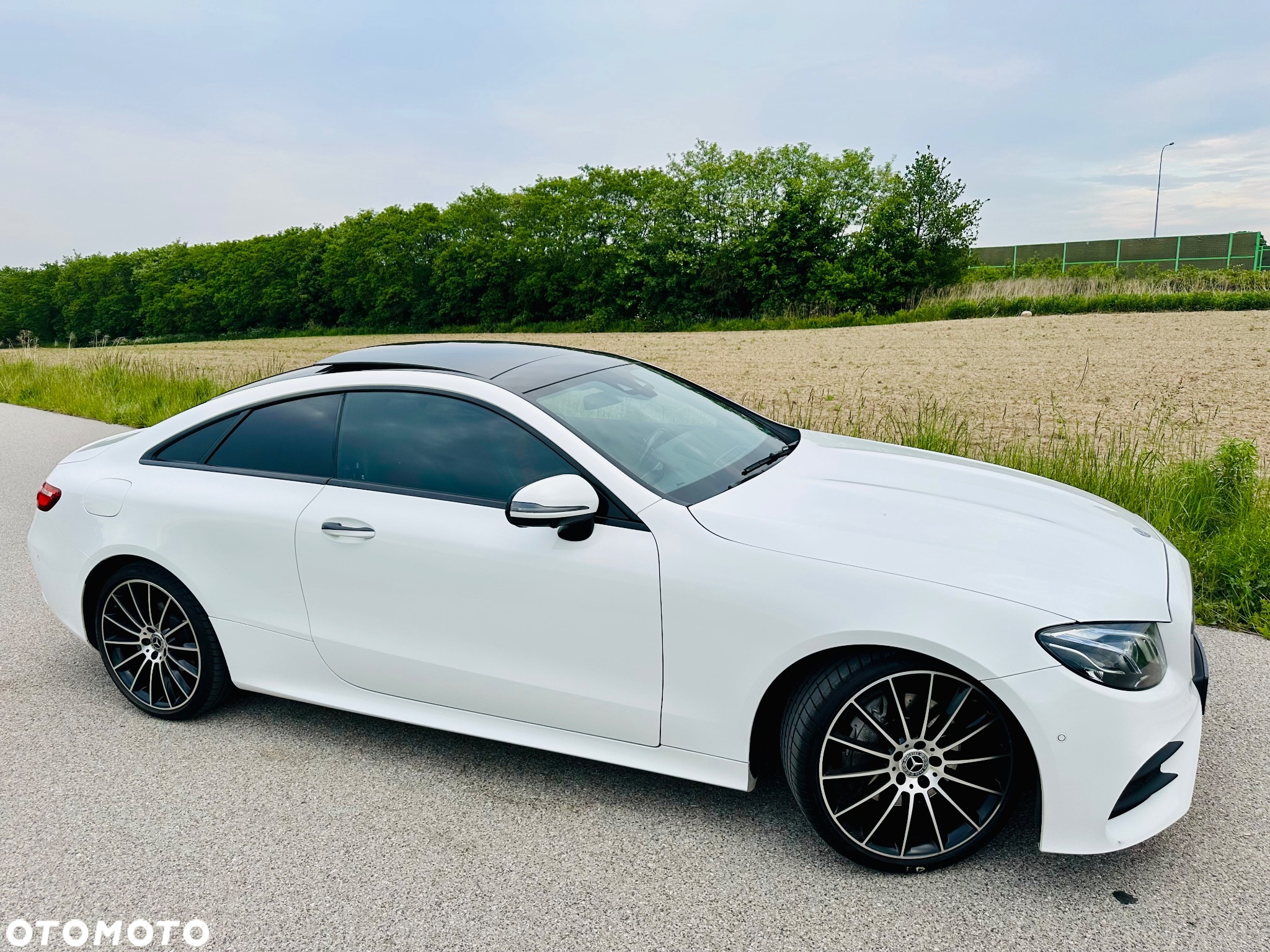 Mercedes-Benz Klasa E 200 Coupe 9G-TRONIC - 5