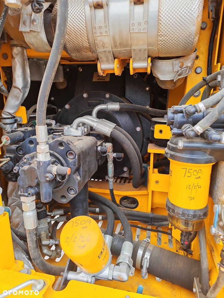 JCB 140 XLC - 25