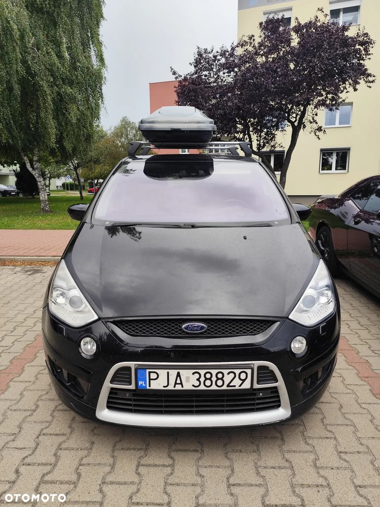 Ford S-Max 2.5 Titanium - 1