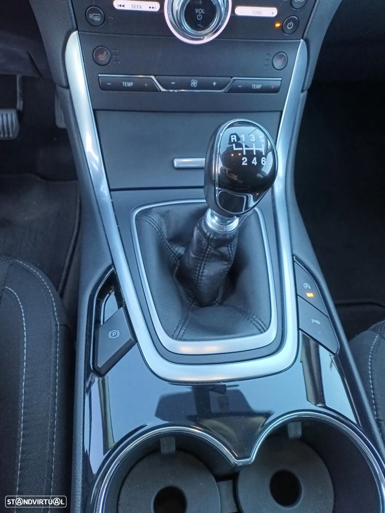 Ford S-Max 2.0 TDCi Titanium - 12