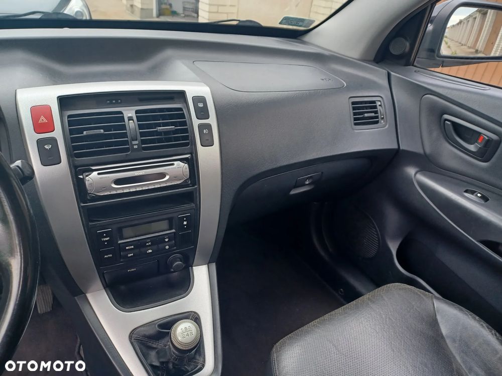 Hyundai Tucson 2.0 Elegance / Premium - 11