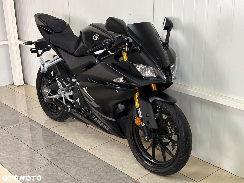 Yamaha YZF - 2