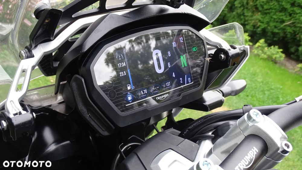 Triumph Tiger - 5