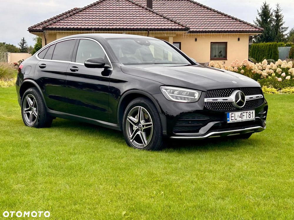 Mercedes-Benz GLC 200 4Matic 9G-TRONIC AMG Line - 2