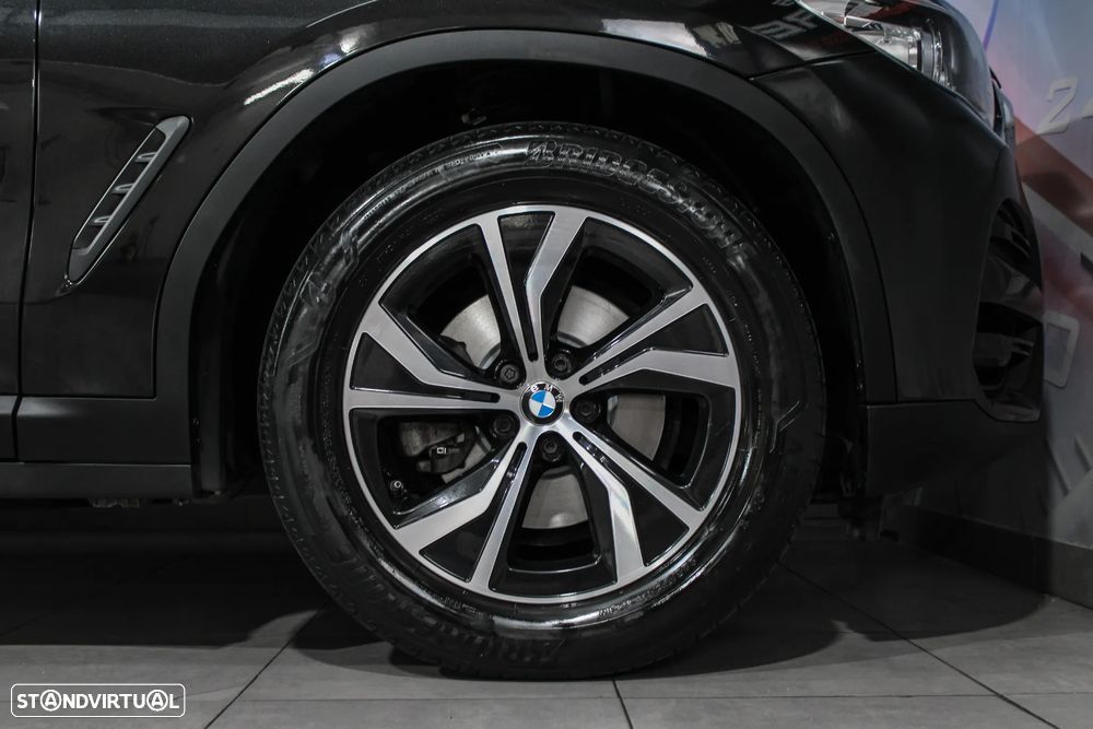 BMW X3 18 d sDrive Ed. L.Style Auto - 18