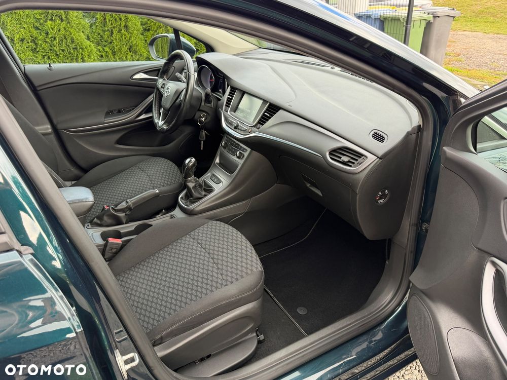 Opel Astra - 10
