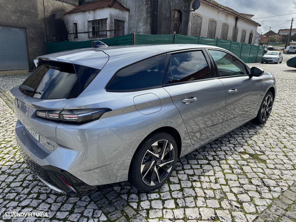 Peugeot 308 SW 1.6 Hybrid Allure Pack e-EAT8 - 11