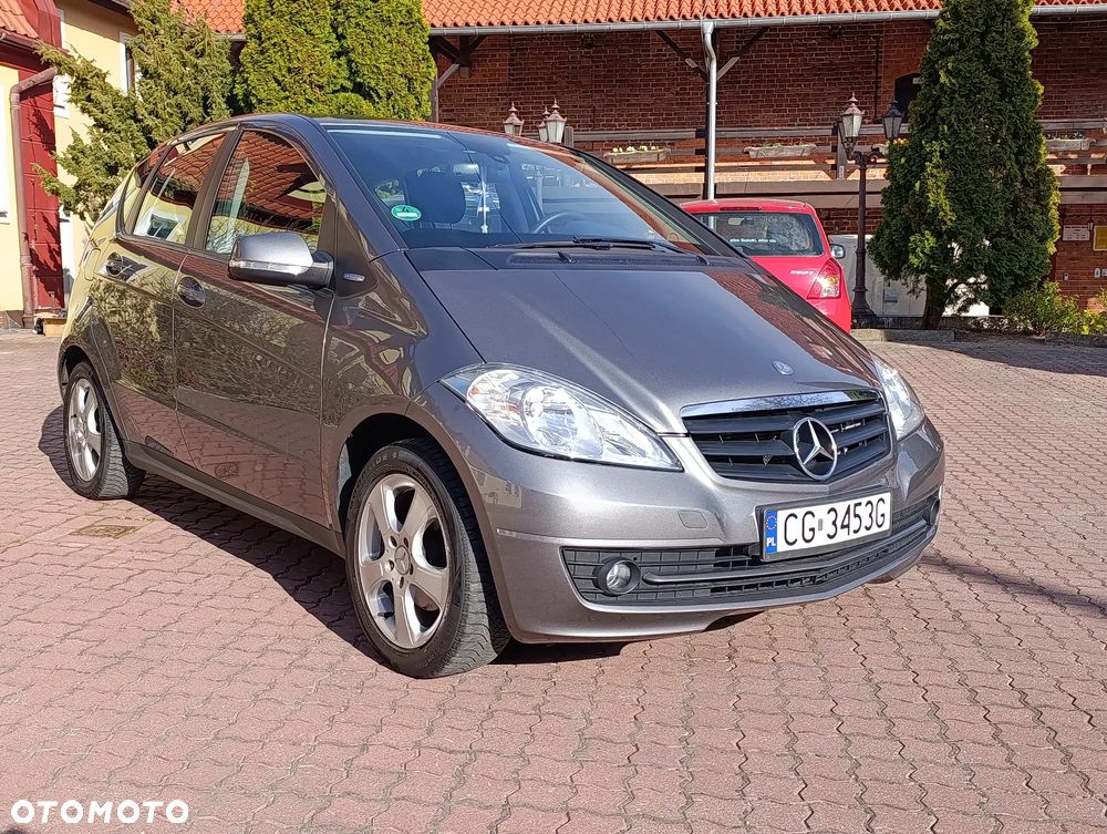 Mercedes-Benz Klasa A 160 BlueEFFICIENCY Elegance - 3