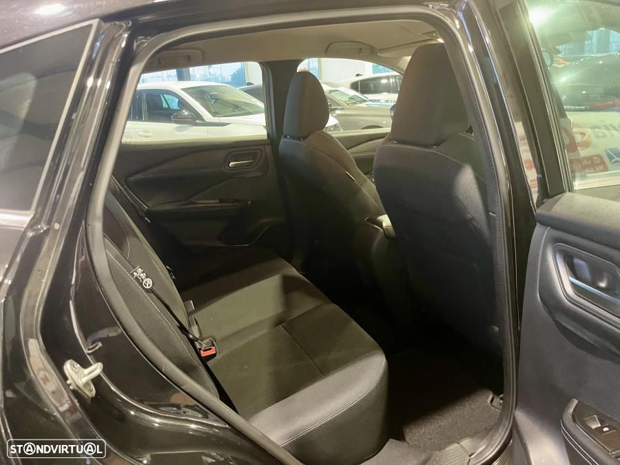 Nissan Qashqai 1.3 DIG-T Acenta - 25