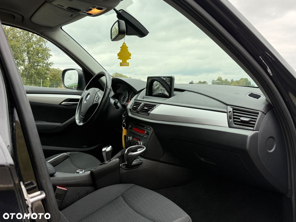 BMW X3 2.0i - 13