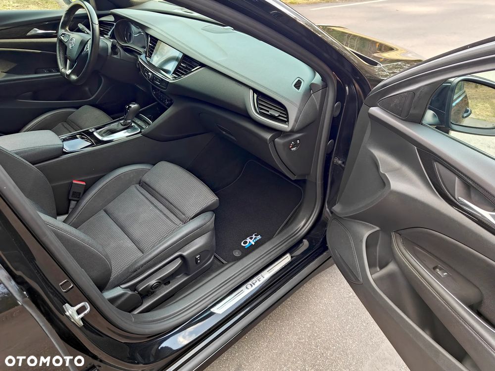Opel Insignia 1.5 Direct Inj Turbo Exclusive - 32