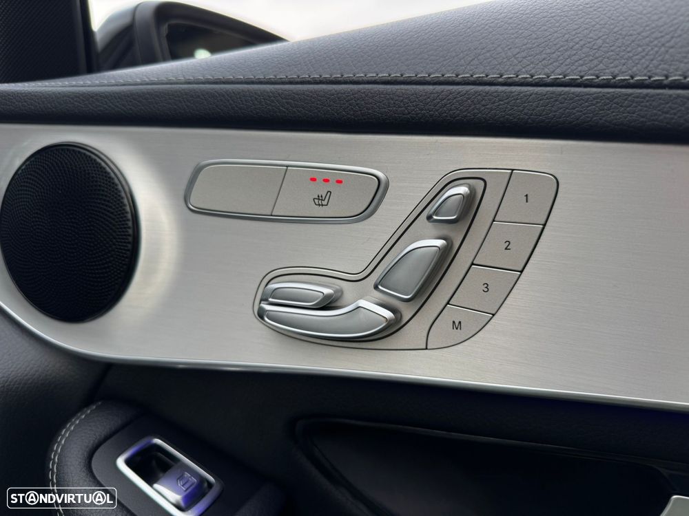 Mercedes-Benz GLC 300 e Coupé 4Matic - 21