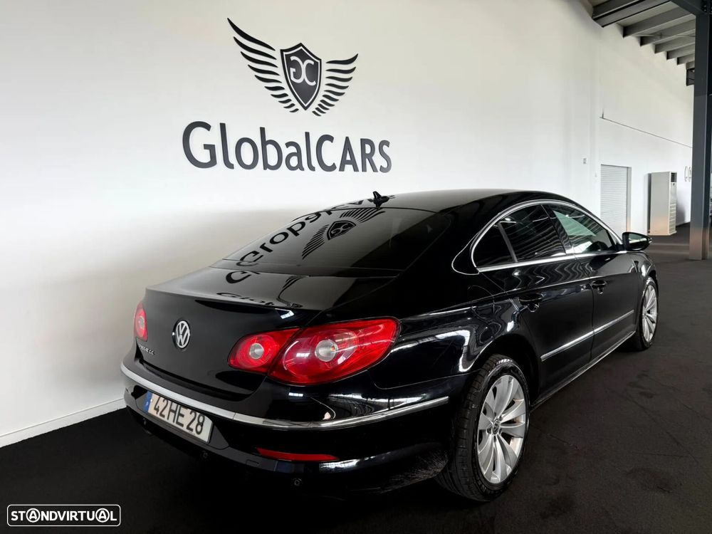 VW Passat CC 2.0 TDi BlueMotion - 32