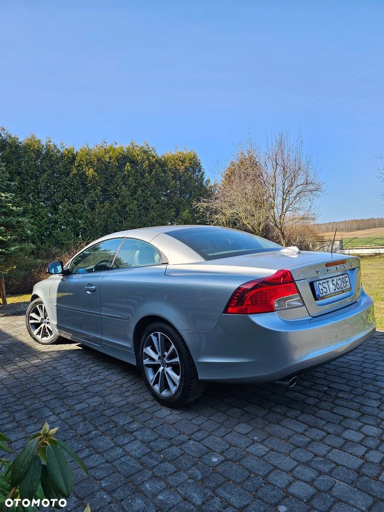 Volvo C70 D3 Summum - 12