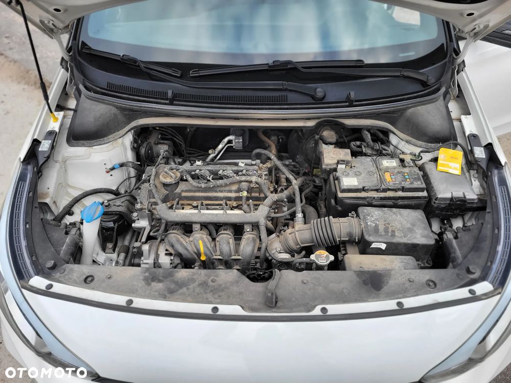 Hyundai i20 - 27