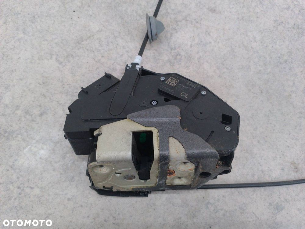 ZAMEK DRZWI PRAWY PRZÓD VOLVO V60 31301739 - 9