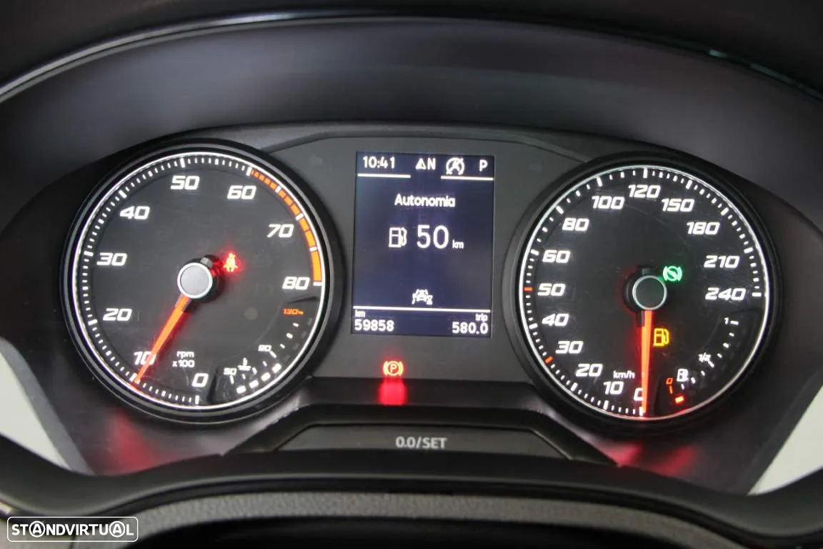 SEAT Arona 1.0 TSI FR DSG - 10