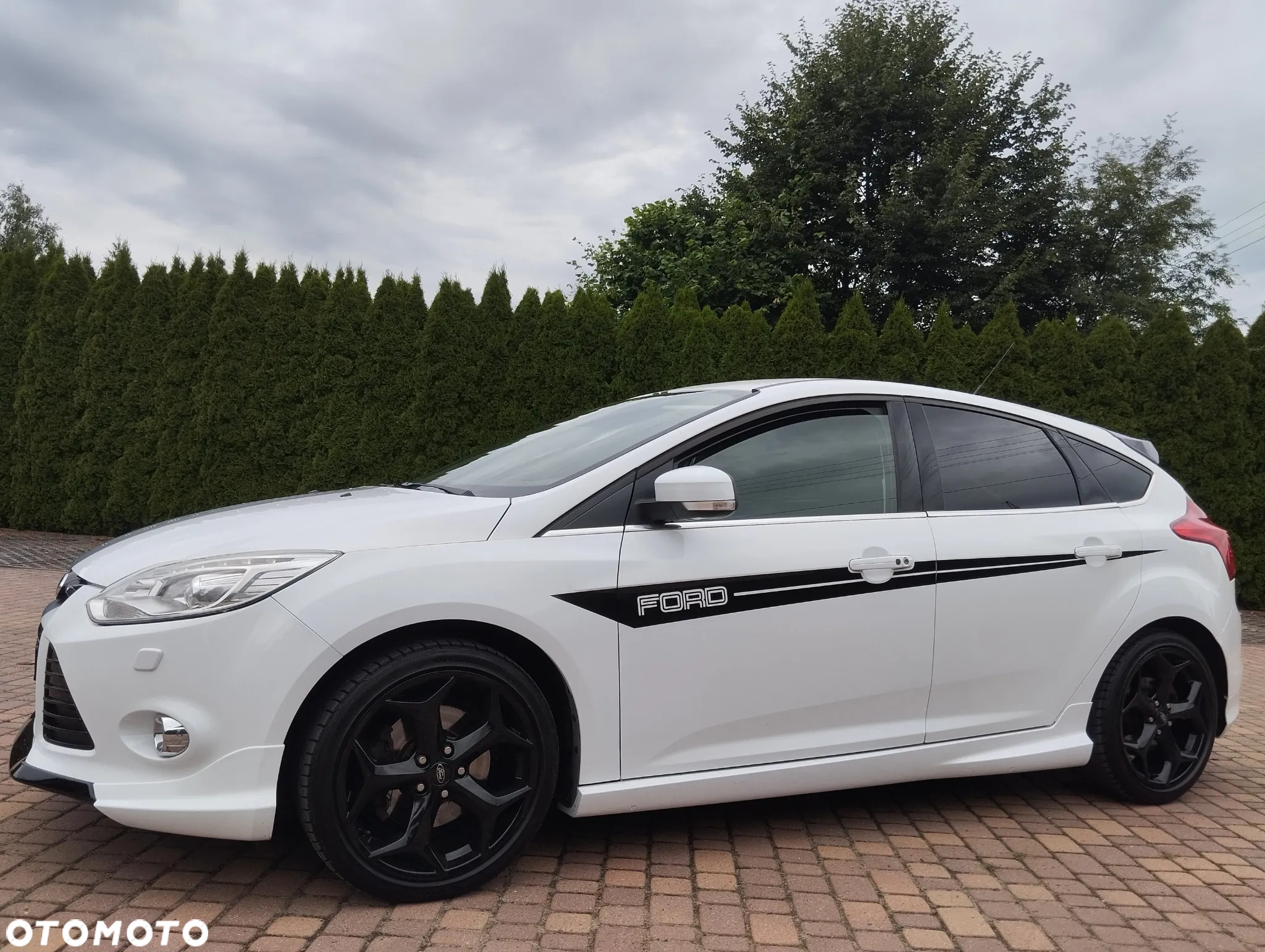 Ford Focus 1.6 EcoBoost Start-Stopp-System Champions Edition - 2