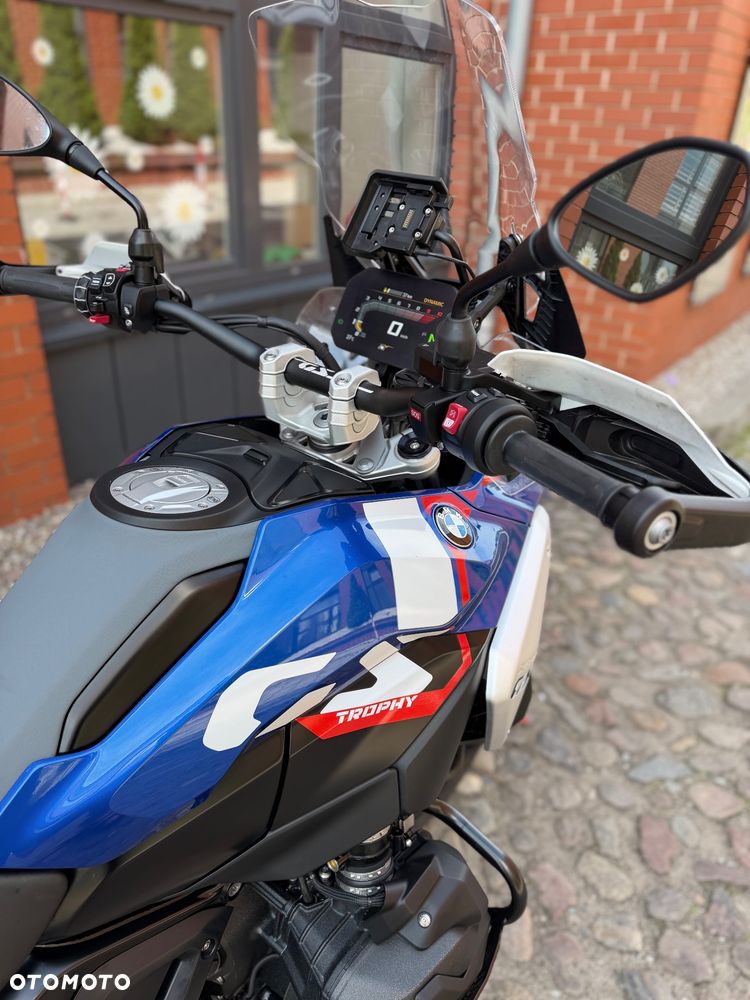 BMW R - 9