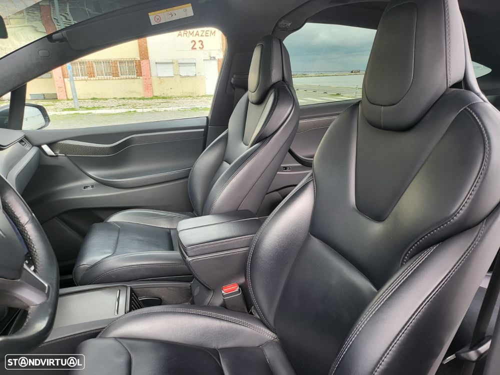 Tesla Model X 100D - 9