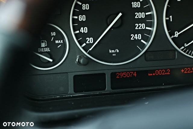 BMW Seria 5 - 27