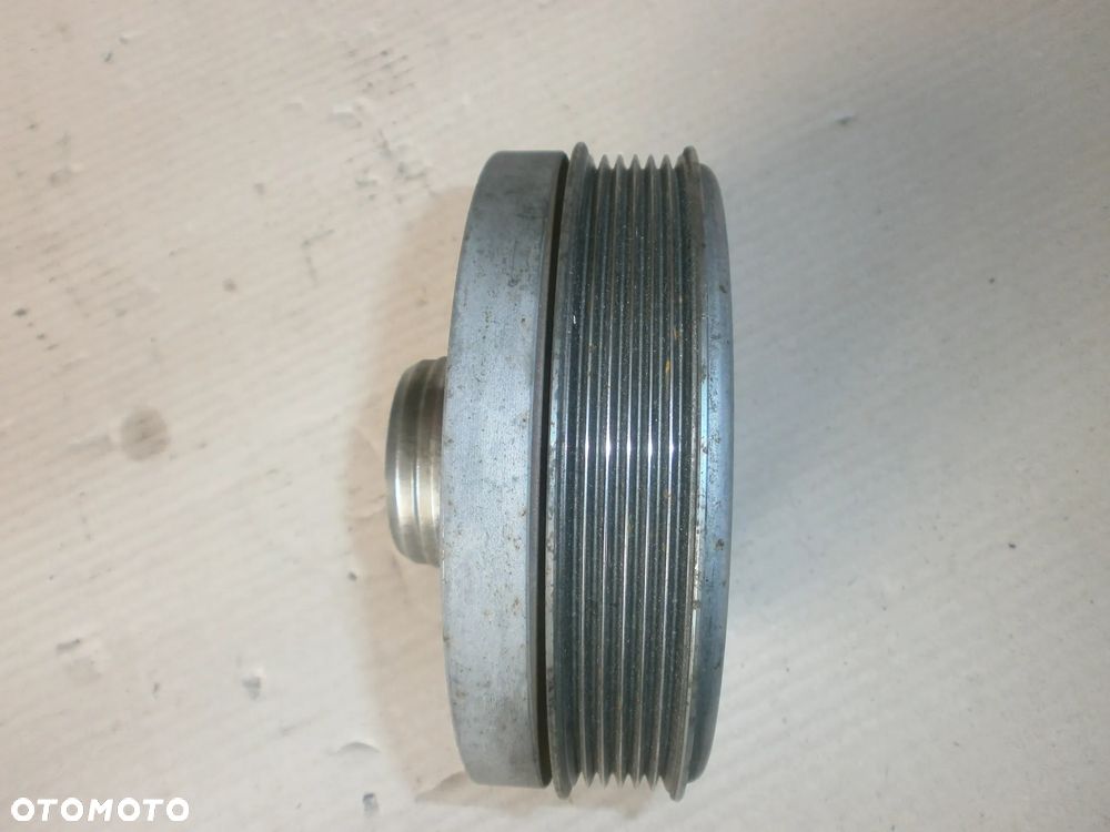 Koło pasowe drgań BMW B47 7619245 - 3
