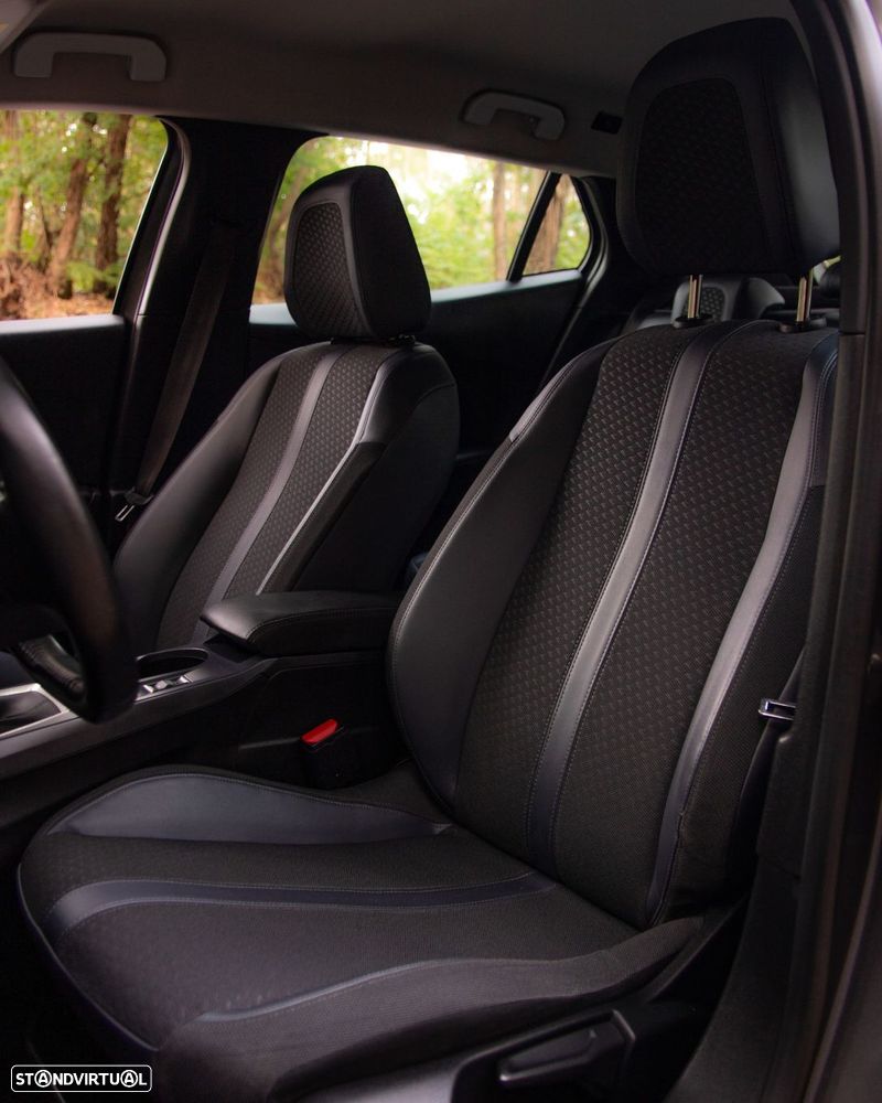 Peugeot 2008 1.2 PureTech Allure Pack - 7