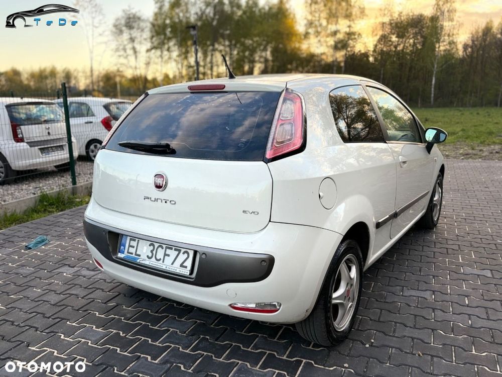 Fiat Punto Evo 1.4 8V Dynamic Euro5 - 12