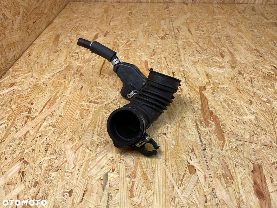 RURA PRZEWÓD DOLOT WLOT POWIETRZA NISSAN JUKE II F16 165781543R 2019- - 4