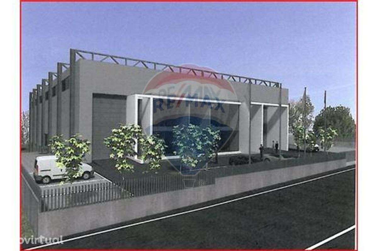 Parcela de Terreno em Zona Industrial Com Projeto - Grande imagem: 2/7