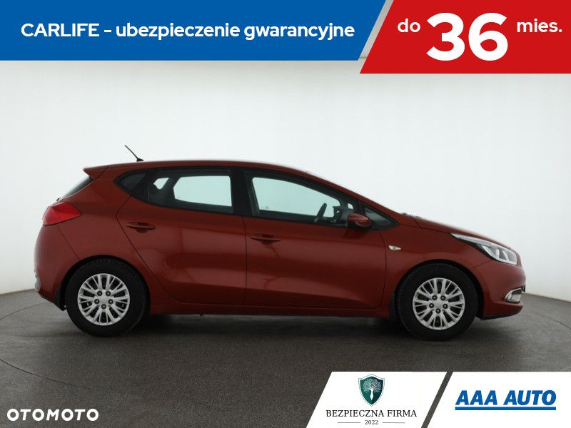 Kia Ceed - 7