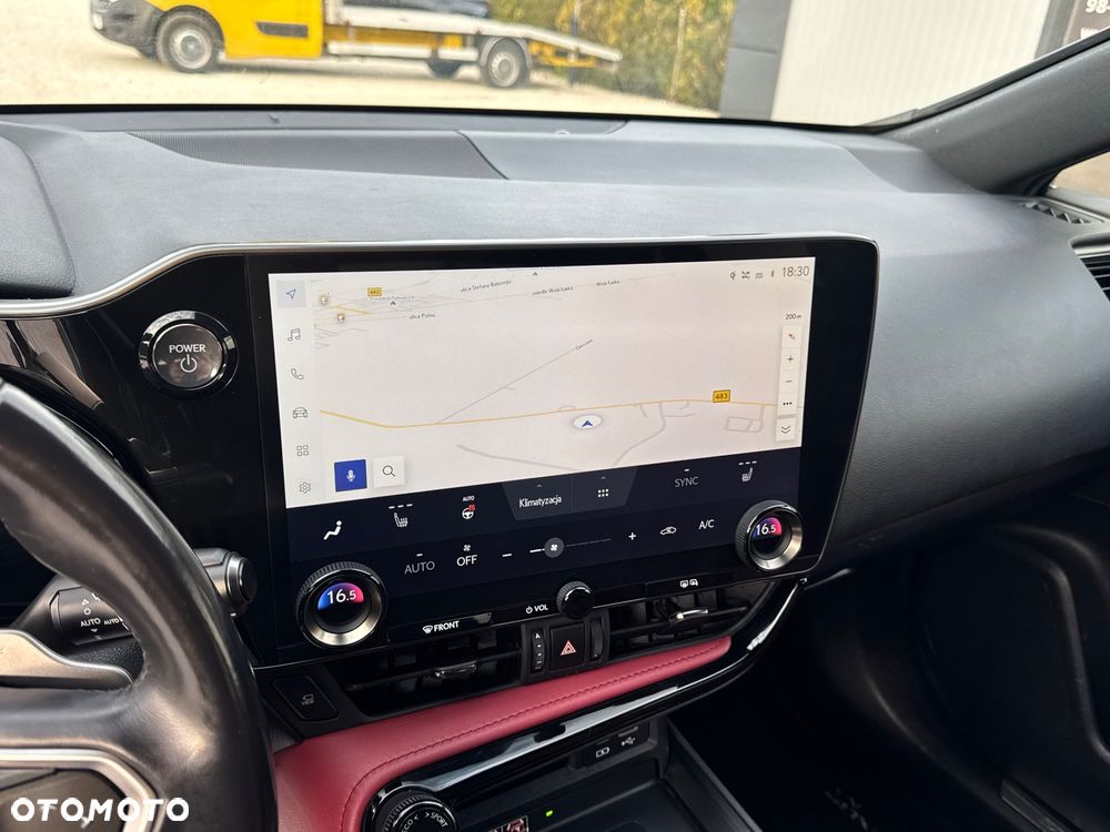 Lexus NX 450h+ Prestige AWD - 31