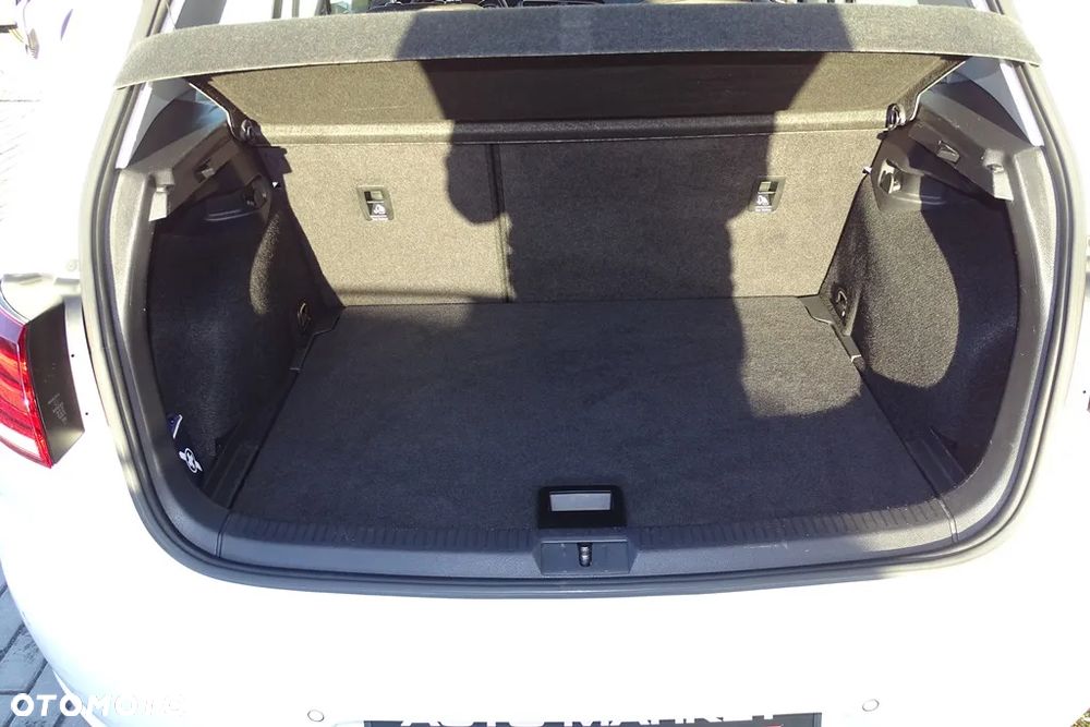 Volkswagen Golf VII 1.6 TDI BMT Trendline - 25